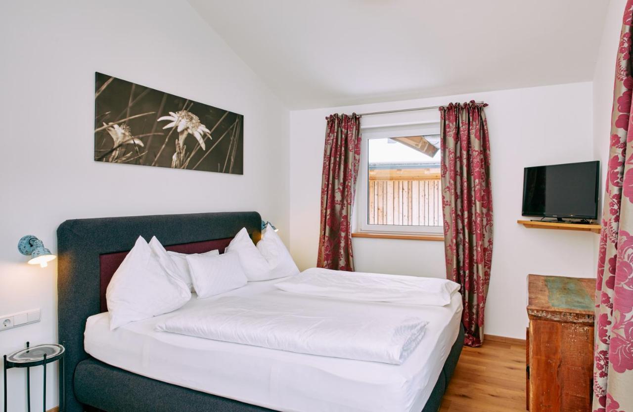 Home Suite Home Fieberbrunn Bagian luar foto